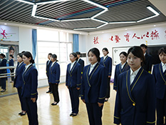 ���ތW(xu��)У_����һ�w���̌W(xu��)�F(xi��n)��(ch��ng)