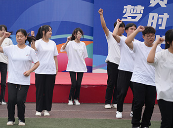 ��܇��Ӗ(x��n)�W(xu��)У