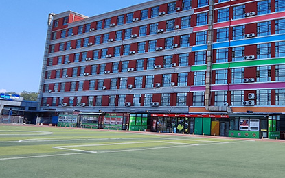 ̫ԭ�fͨ���ތW(xu��)У_��܇�Ļ�չ